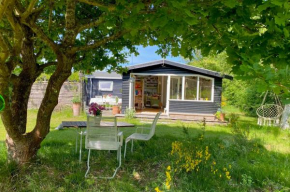 Peace And Quiet In Idyllic Original Cottage, Gørlev